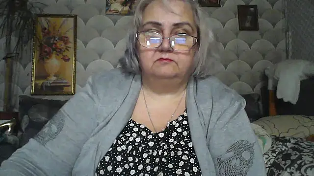 MarinaFarina53 online show from 07/08/26, 07:42