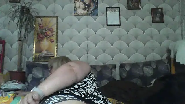 MarinaFarina53 online show from 06/04/26, 07:02