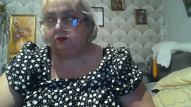MarinaFarina53 online show from 06/08/26, 06:19
