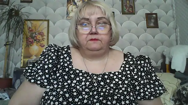 MarinaFarina53 online show from 06/13/26, 08:01