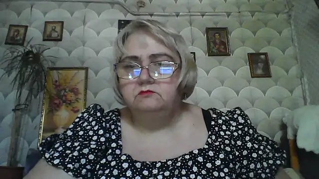 MarinaFarina53 online show from 06/11/26, 05:37