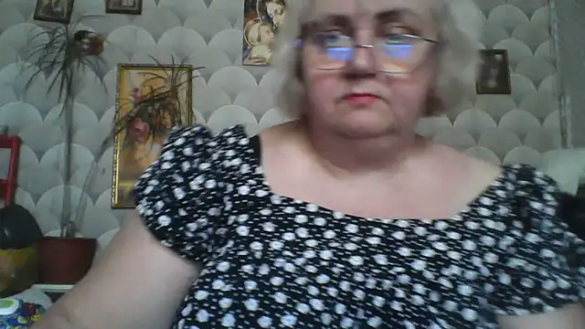 MarinaFarina53 online show from 05/23/26, 01:32