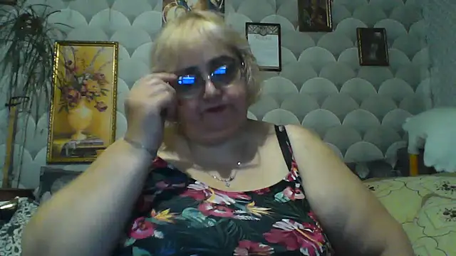 MarinaFarina53 online show from 06/23/26, 05:22