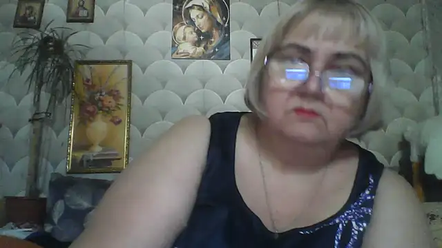 MarinaFarina53 online show from 06/14/26, 05:08