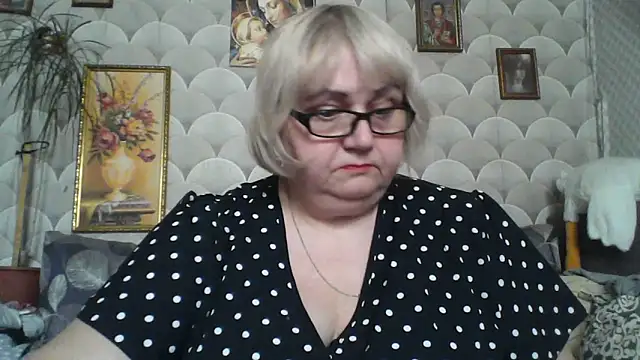 MarinaFarina53 online show from 06/16/26, 12:38