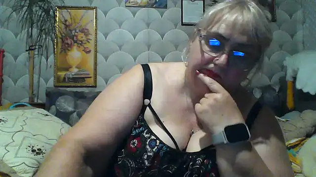 MarinaFarina53 online show from 07/03/26, 06:25