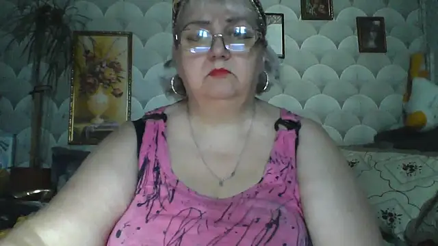 MarinaFarina53 online show from 07/12/26, 05:19