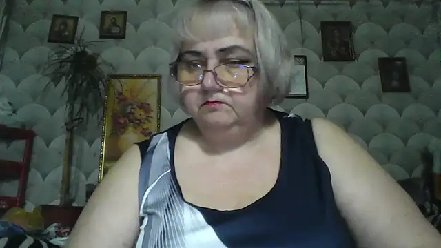 MarinaFarina53 online show from 05/31/26, 06:30
