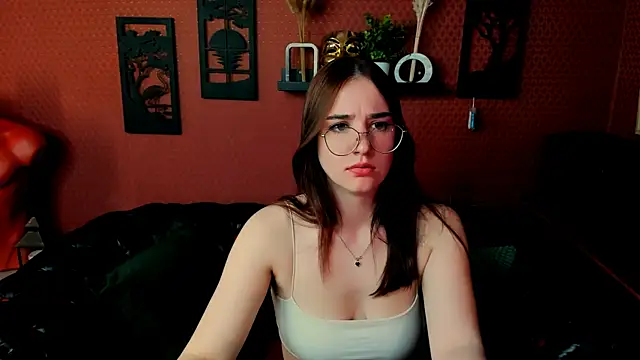 Maya Winters online show from 05/13/26, 10:33
