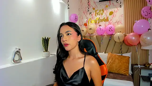 Aisha Vex online show from 06/15/26, 02:39