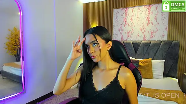 Aisha Vex online show from 05/13/26, 11:50