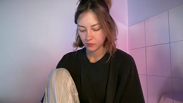 Hairytale online show from 05/20/26, 06:05