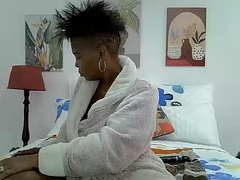 Snapshot of BlackBeautyJuXx chatting on 05/31/26, 09:48 BlackBeautyJuXx online show from 05/31/26, 09:48