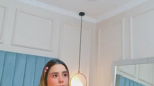 Serena-Virelli online show from 05/14/26, 09:39