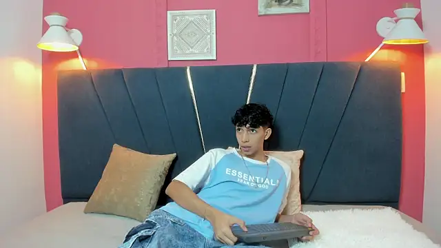 ero boy40 online show from 05/22/26, 03:26