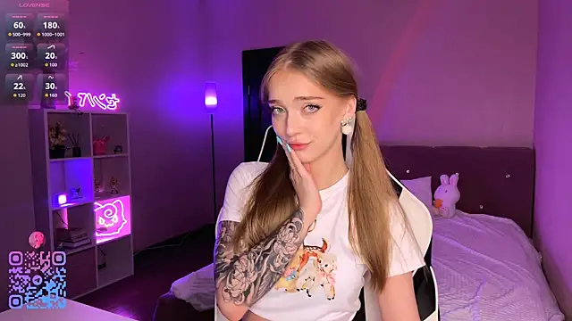 callme eva online show from 06/24/26, 03:54