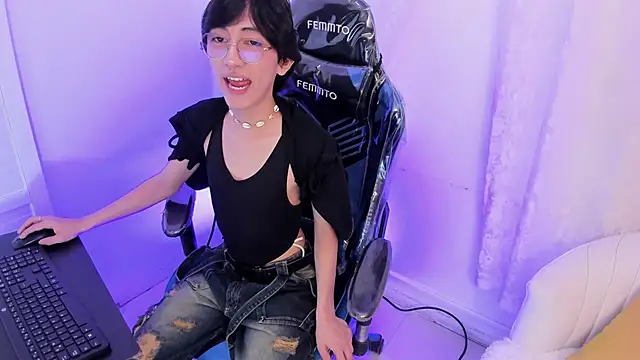 LittlePrince  online show from 05/16/26, 04:00