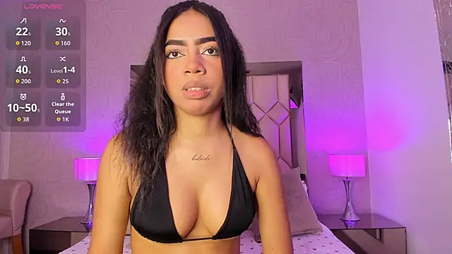 TyraKayne online show from 05/19/26, 03:24