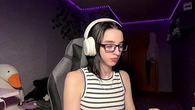 NightFoxxx online show from 05/28/26, 01:06