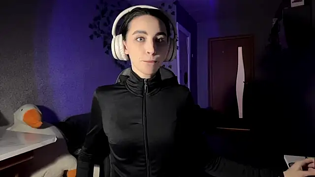 NightFoxxx online show from 05/11/26, 07:21