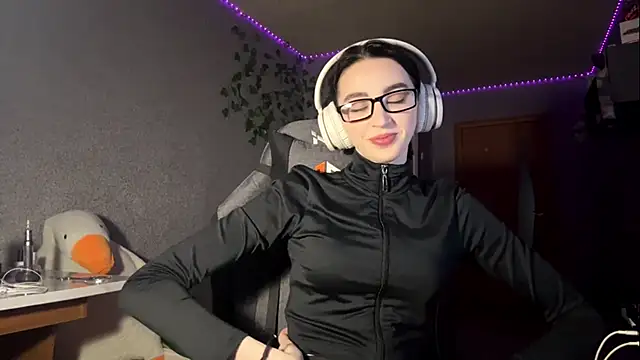 NightFoxxx online show from 05/21/26, 11:40