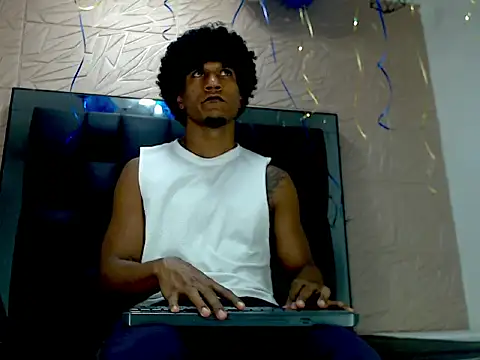 Dilan Hall online show from 05/26/26, 03:15