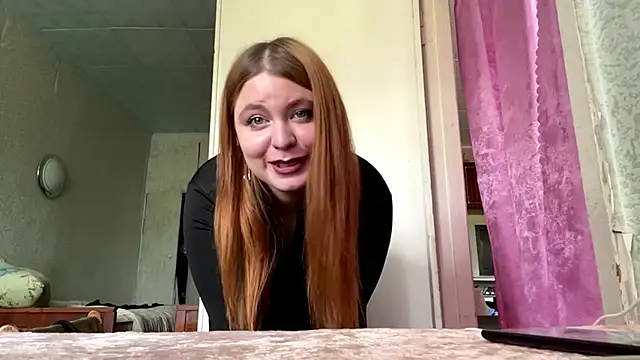 Violette Iguina online show from 05/08/26, 08:29