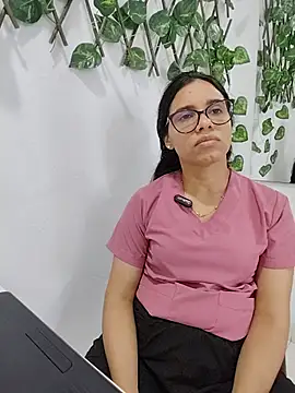 alanahot94 online show from 06/20/26, 06:46