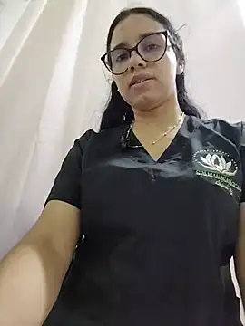 alanahot94 online show from 07/16/26, 04:26