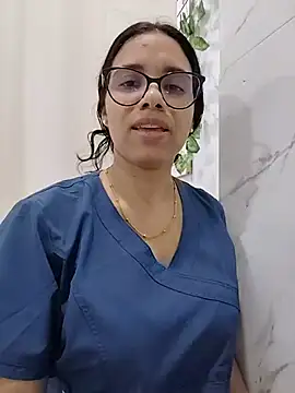 alanahot94 online show from 06/23/26, 10:08