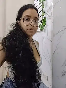 alanahot94 online show from 07/17/26, 10:40