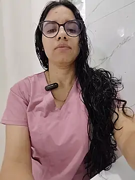 alanahot94 online show from 07/22/26, 04:09