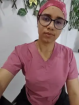 alanahot94 online show from 06/12/26, 04:16