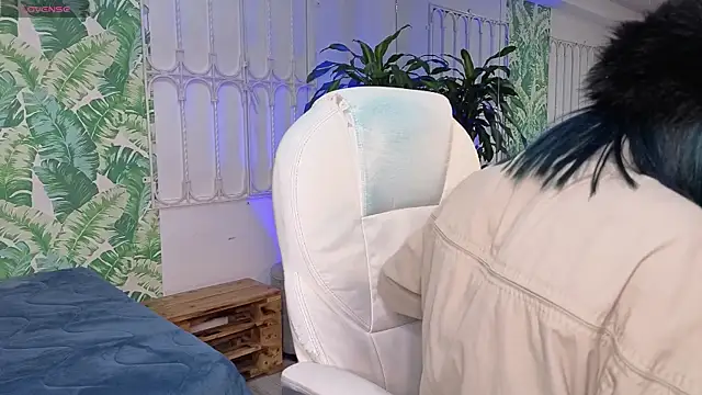 Snapshot of baby_julieta00 chatting on 06/16/26, 12:27 baby julieta00 online show from 06/16/26, 12:27