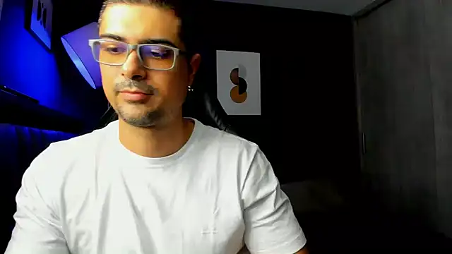 ZEI-001 online show from 05/13/26, 01:34