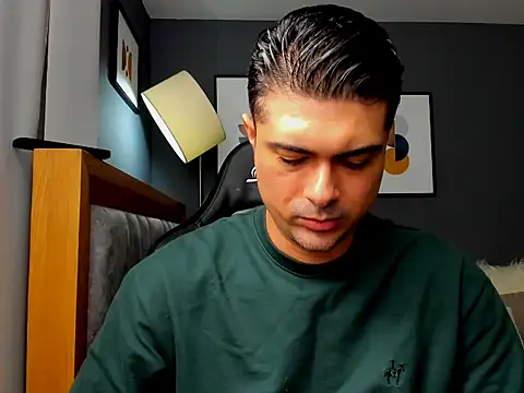ZEI-001 online show from 06/01/26, 03:40