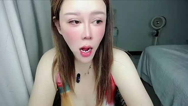 suncute online show from 06/26/26, 04:13