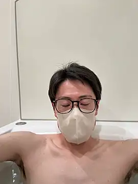 Snapshot of h_japmen chatting on 06/18/26, 02:55 h japmen online show from 06/18/26, 02:55