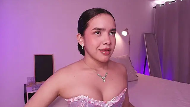 fluffylips online show from 08/07/26, 06:03