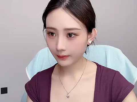  222Mia online show from 07/06/26, 03:24