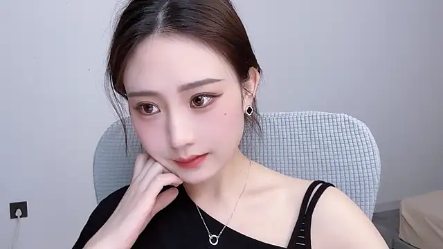  222Mia online show from 06/01/26, 01:50