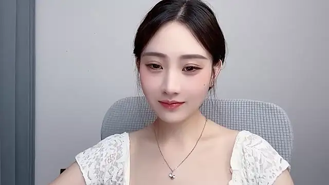  222Mia online show from 06/22/26, 03:12