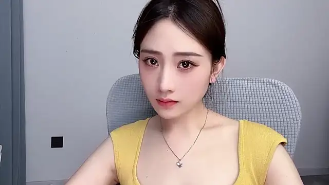  222Mia online show from 06/28/26, 05:03