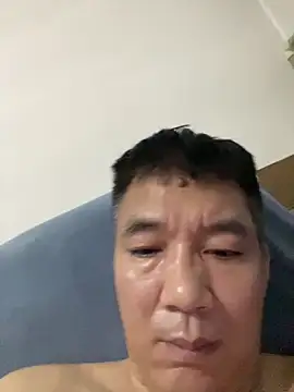 Snapshot of htp-44 chatting on 06/16/26, 04:40 htp-44 online show from 06/16/26, 04:40