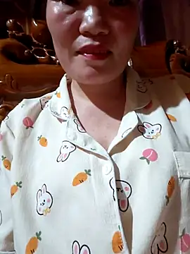 -Trici- online show from 06/22/26, 04:04