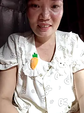 -Trici- online show from 06/11/26, 03:42