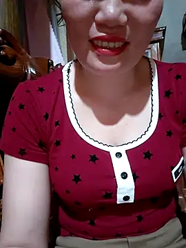 Snapshot of -Trici- chatting on 07/20/26, 11:45 -Trici- online show from 07/20/26, 11:45