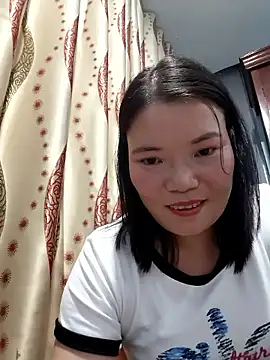 -Trici- online show from 05/20/26, 07:22
