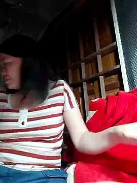 -Trici- online show from 05/18/26, 06:12