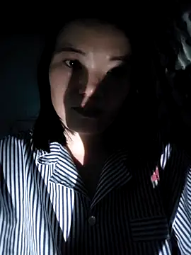 -Trici- online show from 05/22/26, 08:29